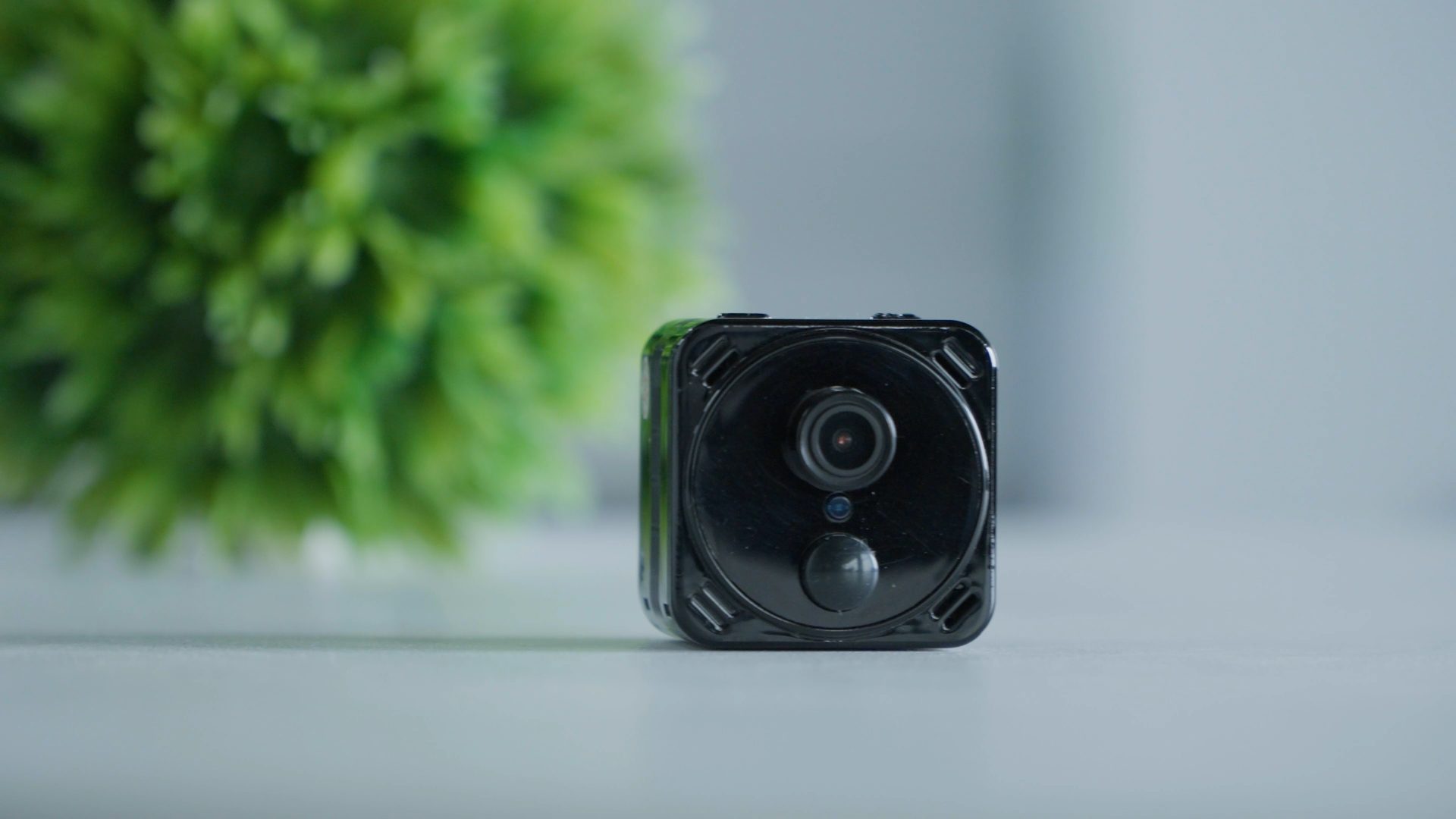 VIDCASTIVE Mini Spy Camera Review - Top 10 Zone